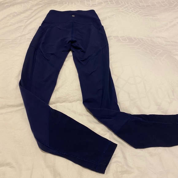 Lululemon royal blue blue size 4 - Picture 5 of 5